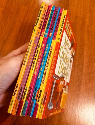 (7-10años)My Weird School Collection (1-7)