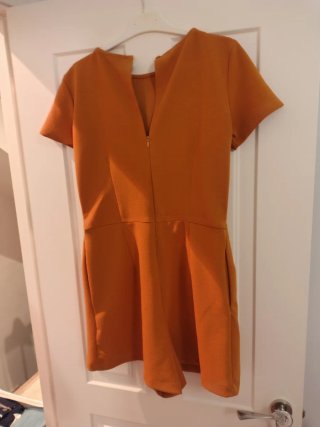 Mono corto naranja talla L