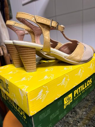 Sandalias Pitillos