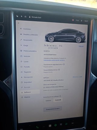 Tesla Model S 2017