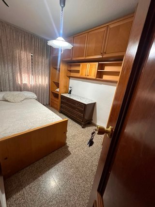 Alquilo habitación para chicas