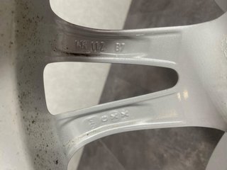Llantas Mercedes Benz Vito Viano 17"