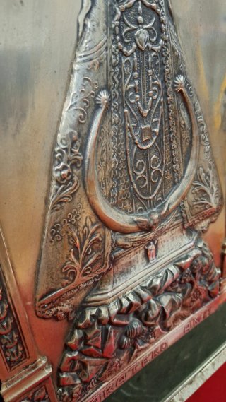 Relieve religioso Virgen María Plata