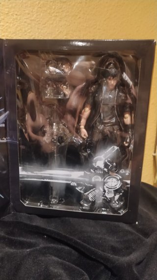 Figura Noctis Final Fantasy XV Play Arts Kai
