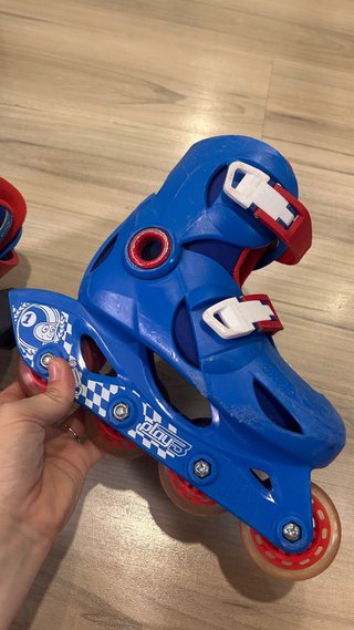 Patines infantiles talla 28-30