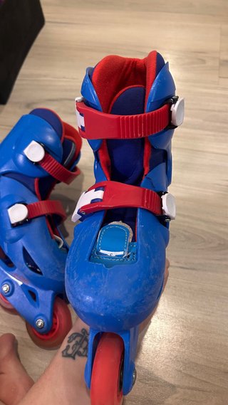 Patines infantiles talla 28-30