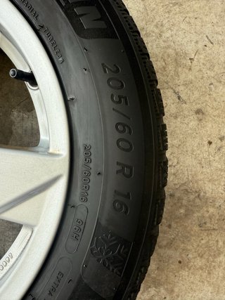 Llantas RIAL 5 radios 205/60 R16