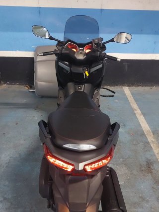 Yamaha XMAX 125 de 2017  Negra/Gris - Maxi Scooter