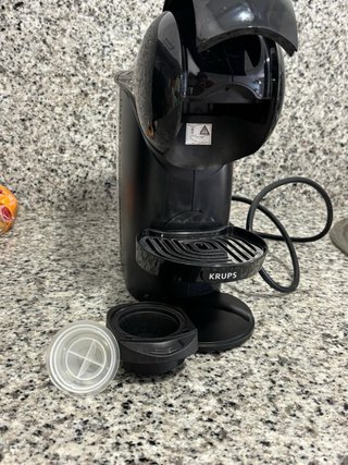 Cafetera DeLonghi Genio S Dolce Gusto Negra