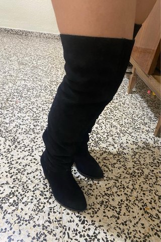 Botas altas negras