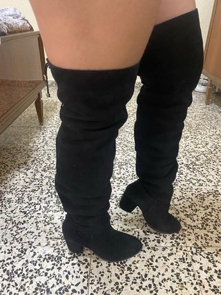Botas altas negras