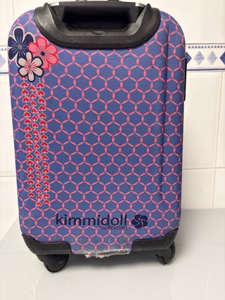 Maleta infantil pequeña con diseño de muñeca