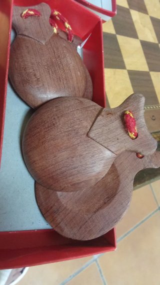 Castañuelas de madera Lucero Tena
