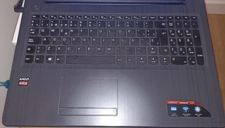 Portátil Lenovo Ideapad 310 con cargador