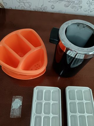 2 Bandejas Hielo+Cubitera Botella+ Escurridor cubi