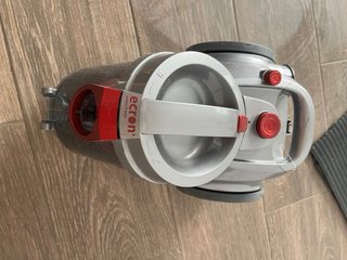 Aspiradora Ecron G020-08 sin bolsa