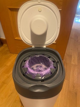 Papelera para pañales Tommee Tippee
