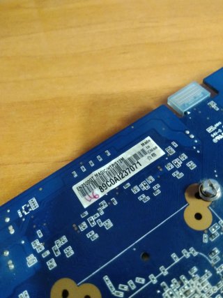 Tarjeta Gráfica Asus PCI Express 512MB