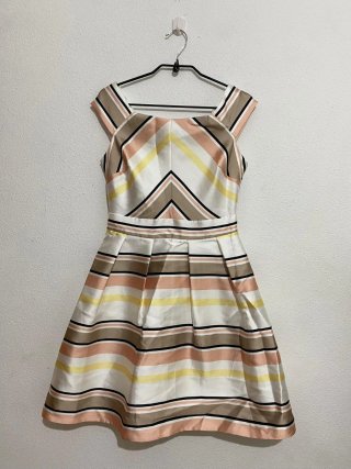Vestido de fiesta satinado multicolor
