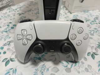 Consola PS5 digital Blanca + Mando