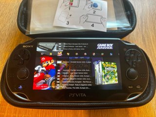 Sony PlayStation Vita Negra