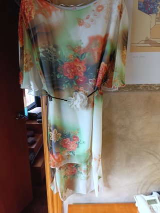 Divino vestido estampado floral de gasa