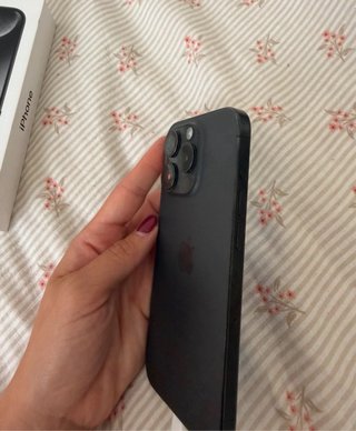 iPhone 15 Pro Negro