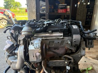 Motor 1.6 TDI 105cv Completo VW