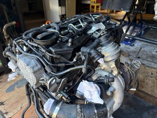 Motor 1.6 TDI 105cv Completo VW