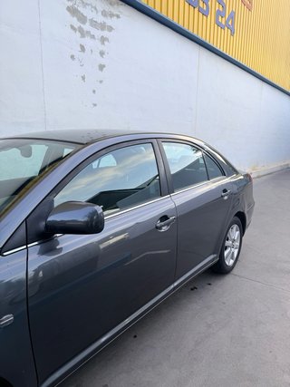 Toyota Avensis 2005