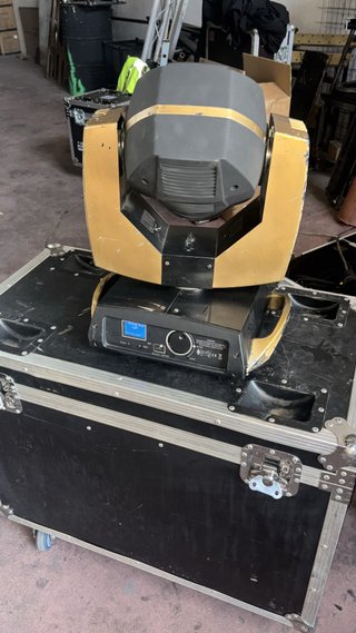 Cabezas Beam 7R 230W