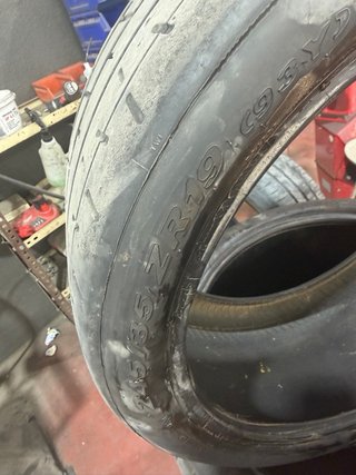 Pirelli P Zero Trofeo R 245/35-19