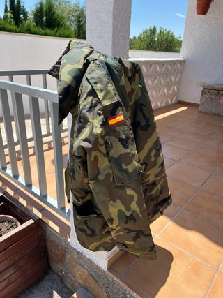 Chaqueta militar camuflaje España