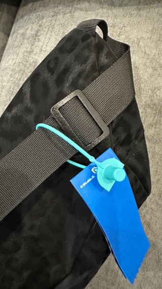 Riñonera Adidas Leopardo Negra