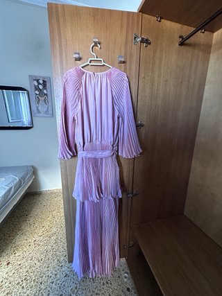 Vestido Purificación García rosa plisado