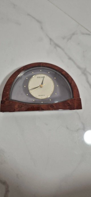 Reloj de Mesa Seiko Quartz