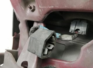 23133679 faro derecho ford probe