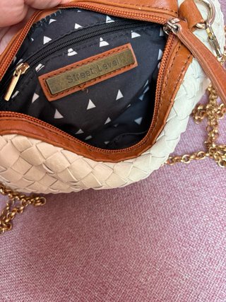 Bolso bandolera tejido beige y marrón