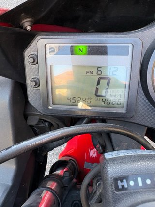 Honda CBR 600 F Sport Roja y Negra