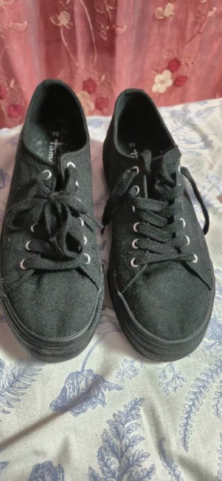 Tenis Tamaris Negros Talla 39