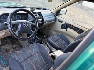 Nissan Terrano II 4x4 Verde