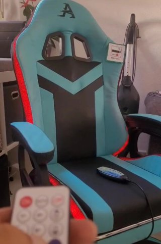 Silla Gaming Masaje + Luces LED + Reposapiés