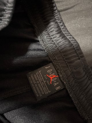 Conjunto Jordan Negro y Gris