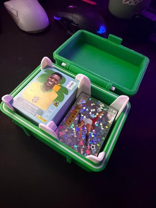 Caja para almacenar cromos del Mundial 2026