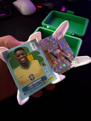 Caja para almacenar cromos del Mundial 2026