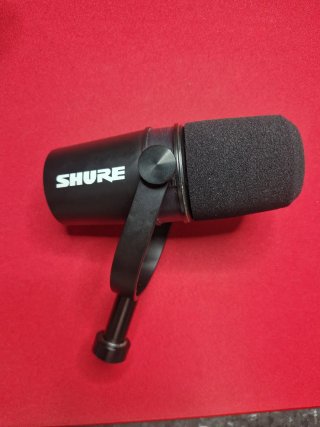 Shure MV7X