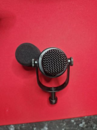 Shure MV7X