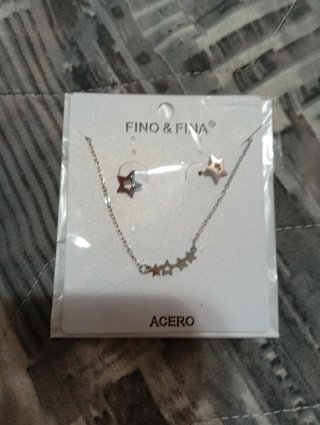 FINO & FINA Collar y Pendientes Estrellas Acero