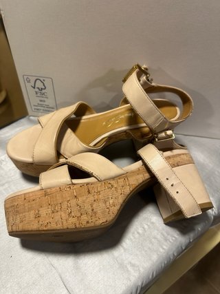 Sandalia cuña piel mujer talla 38 beige. Piel y co