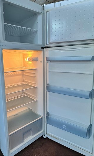 NEVERA DOS PUERTAS BALAY EN BLANCO NO FROST